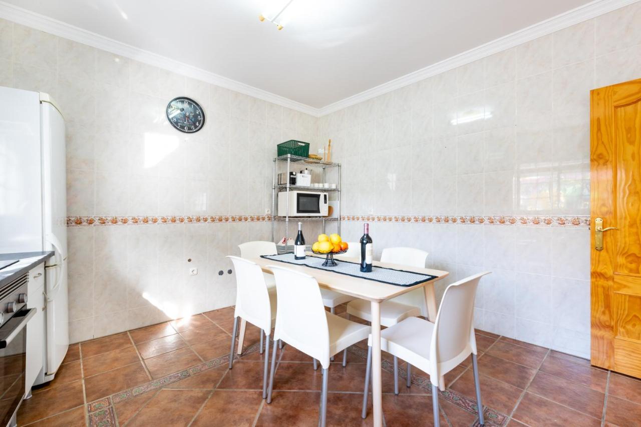 Villa Canete Benamocarra Exteriör bild